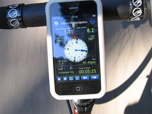 Ilustracja: Smartfon z GLONASS na Dzień Kobiet <br />
fot. Wikipedia