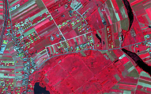 Ilustracja: Zaproszenie na Konferencję Fotointerpretacji i Teledetekcji <br />
Powsin (GeoEye, lipiec 2009)