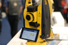 Ilustracja: <b class=pic_title>Intergeo 2018: tachimetry i odbiorniki GNSS</b> <br />
<br />
<b class=pic_description>A1 -? pierwszy tachimetr chińskiego Southa wyposażony w system operacyjny Android. Zaletą tego rozwiązania jest możliwość wgrywania różnego rodzaju oprogramowania pomiarowego</b> <br />
<br />
<b class=pic_author>fot.  Jerzy Królikowski</b><br />
<br />
