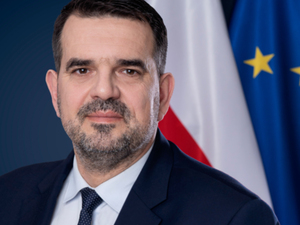 Ilustracja: Wiceminister Tomczak ponownie odpowiedzialny za geodezję <br />
Wiceminister Jacek Tomczak