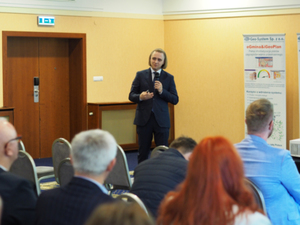 Ilustracja: O automatyzacji i zasobie na konferencji w Jachrance <br />
Prezes Geo-Systemu Zbigniew Malinowski (fot. GP)